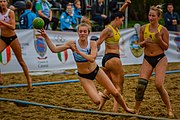 Deutsch: Beach Handball Champions Cup 2018 in Catania (ITA); Tag 3: 3. November – Frauen, Überkreuz-Platzierungsspiel 9-16: Beach Bazis Schleissheim (GER) - London Angels Handball Club (GBR) 2:0 (20:6, 28:9) English: 2018 Beach Handball Champions Cup in Catania (ITA; Day 3: 3 November – Women's Placement Match Cross Matches 9-16: Beach Bazis Schleissheim (GER) - London Angels Handball Club (GBR) 2:0 (20:6, 28:9)