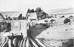 זחל"מים של חטיבה 8 במהלך התקפה על משלטים באזור רפיח (6.1.1949)
