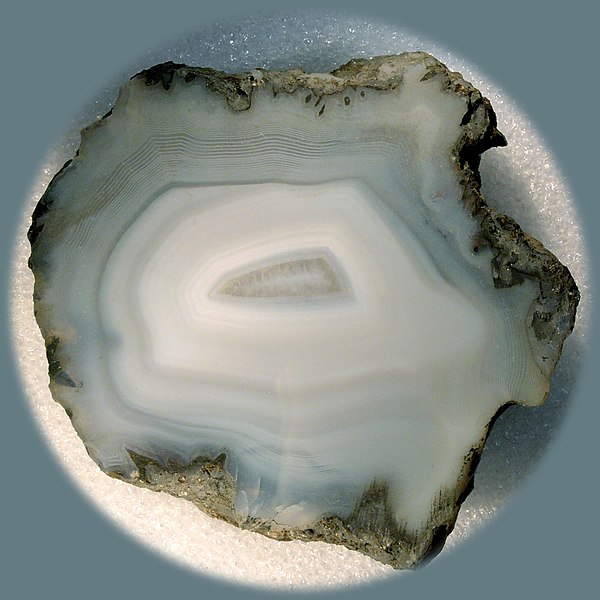 File:Agate8 hg.jpg