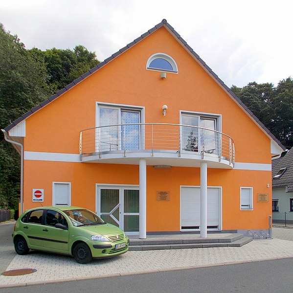 File:Ambulante Klinik in Ulberndorf.jpg