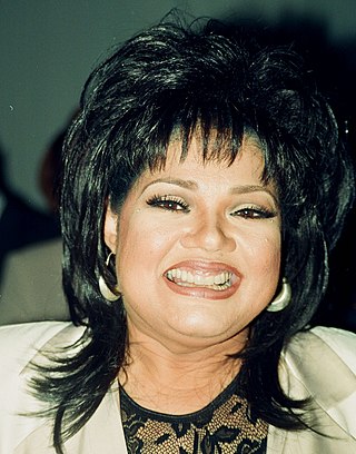 <span class="mw-page-title-main">Angela Bofill</span> American R&B singer (born 1954)