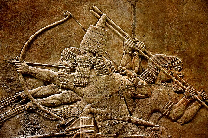 ファイル:Ashurbanipal in a chariot, wall relief, 7th century BC, from Nineveh, the British Museum.jpg