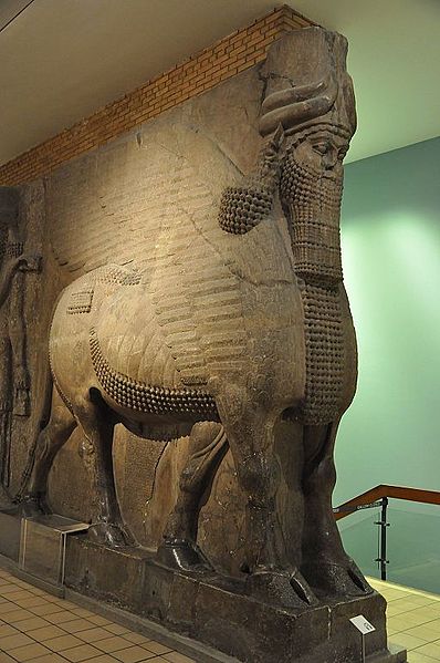 File:Assyrian Door Statue.jpg