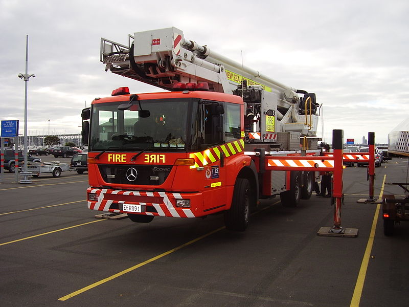 File:Auckland Fire Service,New Zealand (9376675500).jpg