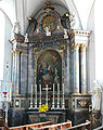 Altar, wohl von Franz Christian Dornacher (Immenstadt), 1801, mit Altarblatt „Übergabe des hl. Rosenkranzes an Dominikus und Katharina von Siena“ von Josef Anton Mesmer, 1800