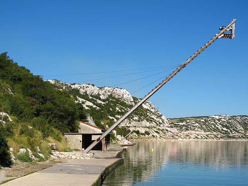 File:Bakarac Croatia 2010 0728 02.JPG