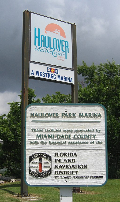 BakersHauloverParkMarinaSign