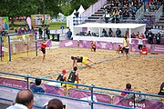 Deutsch: Beachhandball bei den Olympischen Jugendspielen 2018; Tag 6, 12. Oktober 2018; Jungen, Hauptrundenspiel – Spanien-Portugal 2:1 English: Beach handball at the 2018 Summer Youth Olympics at 12 October 2018 – Boys Main Round – Spain-Portugal 2:1