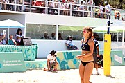 Deutsch: Beachvolleyball bei den Olympischen Jugendspielen 2018; Tag 9, 15. Oktober 2018; Mädchen, Viertelfinale: USA-Spanien 2–1 (21–19/17–21/15–9) English: Beach volleyball at the 2018 Summer Youth Olympics at 15 October 2018 – Girls Quarterfinals: USA-Spain 2–1 (21–19/17–21/15–9)