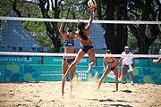 Deutsch: Beachvolleyball bei den Olympischen Jugendspielen 2018; Tag 8, 14. Oktober 2018; Mädchen, Achtelfinale – Mexiko-China 0:2 (15–21/16–21) English: Beach volleyball at the 2018 Summer Youth Olympics at 14 October 2018 – Girls Round of 16 – Mexico-China 0:2 (15–21/16–21)