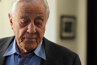 Fortune Salaire Mensuel de Ben Bradlee Combien gagne t il d argent ? 10 000,00 euros mensuels