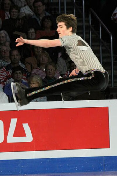 Mroz performs a split jump during his Jailhouse Rock exhibition at the 2009 World Championships