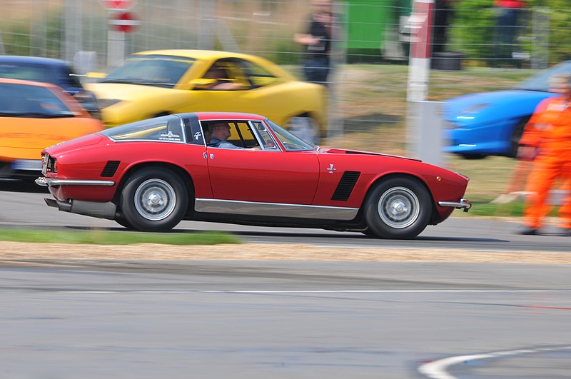 File:Brooklands AutoItalia 30th April 2011 DSC 5322 (5675949904).jpg