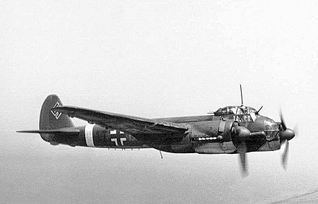 Bundesarchiv Bild 101I-363-2258-11, Flugzeug Junkers Ju 88.jpg