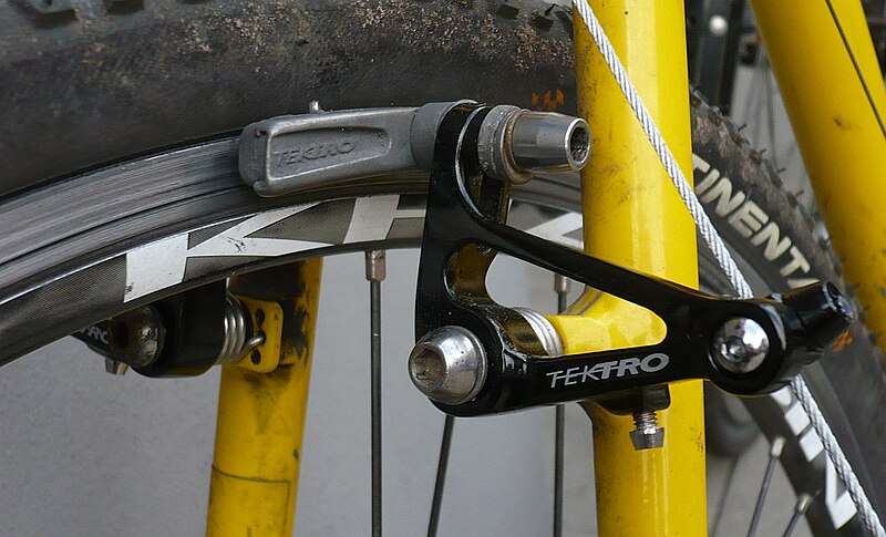 File:Cantilever brake Tektro 720.jpg