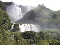 La cascade des Marmore, située en Ombrie.