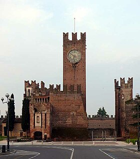Castello Scaligero di Villafranca.jpg