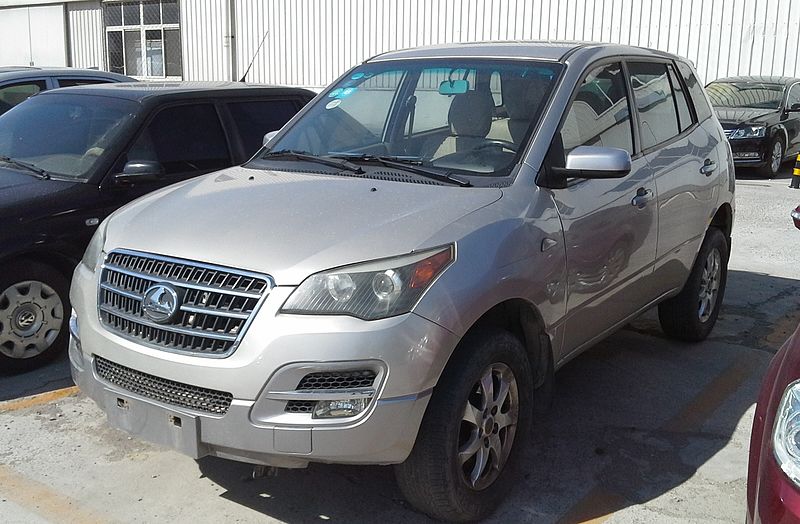 File:Changfeng Liebao CS7 China 2015-04-16.jpg