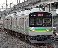 7800 series EMU set 7801 in June 2013