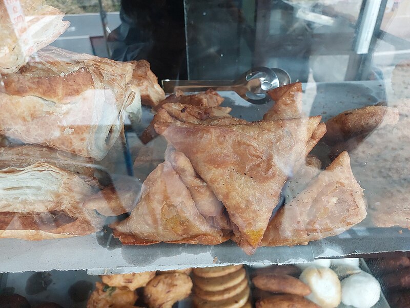 File:Chicken Samosa.jpg