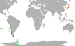 ChileとJapanの位置を示した地図