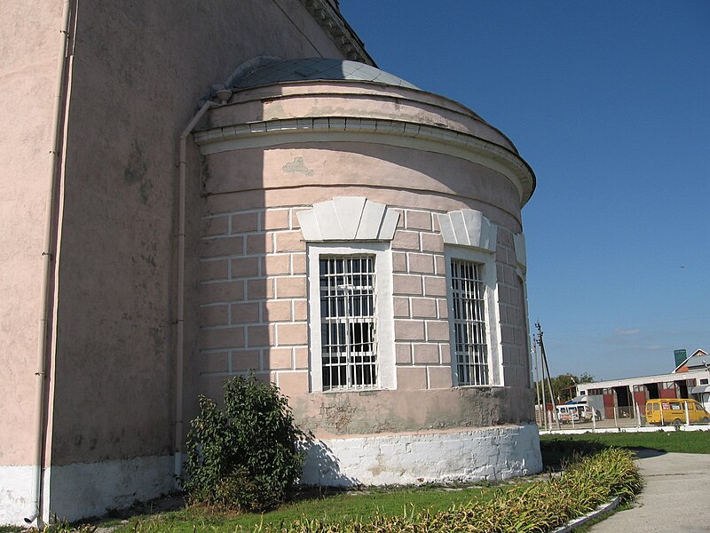 File:Church of Transfiguration Kanishevo 4.JPG