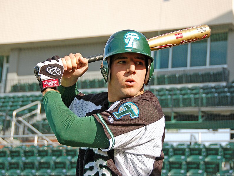 File:Concentrate - Tulane University baseball batter, 2008.jpg