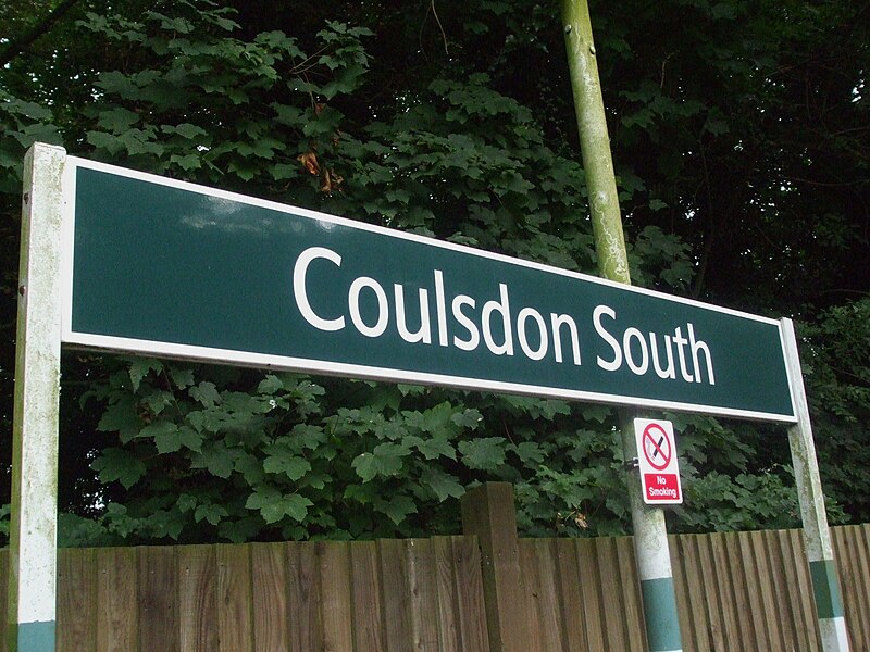 File:Coulsdon South stn signage.JPG