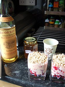 Cranachan (4332953688) .jpg