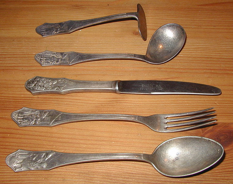 File:Cutlery for children.jpg