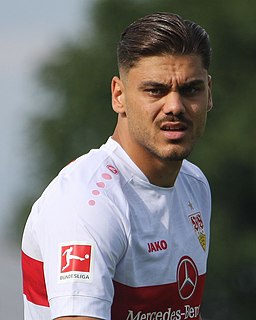 <span class="mw-page-title-main">Konstantinos Mavropanos</span> Greek footballer (born 1997)