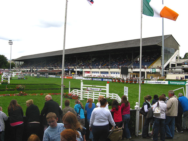 File:Dublin Horse Show 2008 - Anglesea Stand.jpg