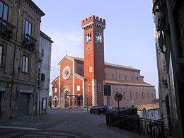 Duomo s nicola b.jpg