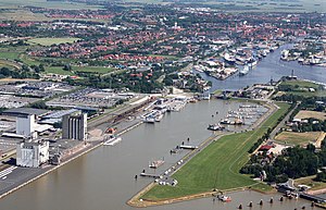 Emden: Climate, Sister citiestowns, Famous people