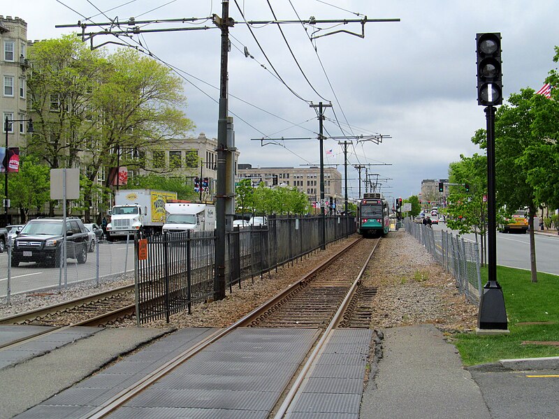 File:Former location of temporary BU East Central station, May 2012.jpg