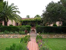 Alexander Gardens, Santa Barbara, 1906; Francis W. Wilson. Currently a senior living facility FrancisWilsonAlexanderGardens.jpg