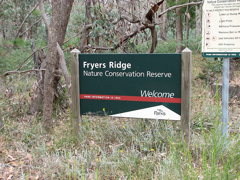 File:Fryers Ridge Nature Conservation Reserve entry sign.JPG