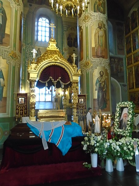 File:Funeral service for Theophan (Ashurkov) 2020-11-22 (18).jpg