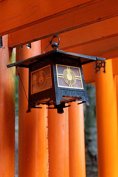 File:Fushimi-Inari Taisha (11121843594).jpg