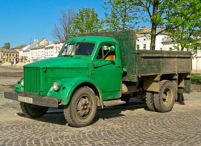 File:GAZ-51 Żółkiew 2008 (cropped).jpg