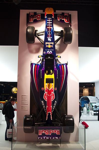 File:Geneva MotorShow 2013 - Red Bull Renault Formula one.jpg