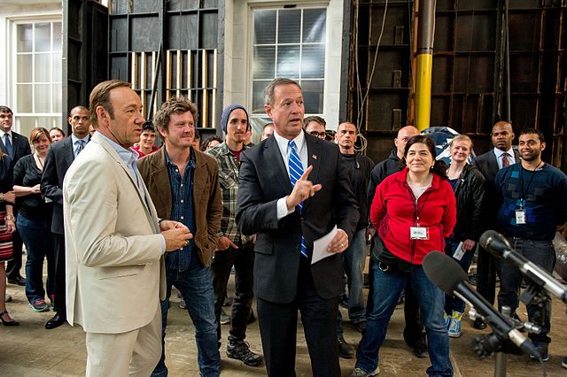 Maryland Governor Martin O'Malley visits the set of House of Cards at Joppa, Maryland, in 2013