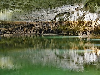 Großer See in der Höhle von Choranche