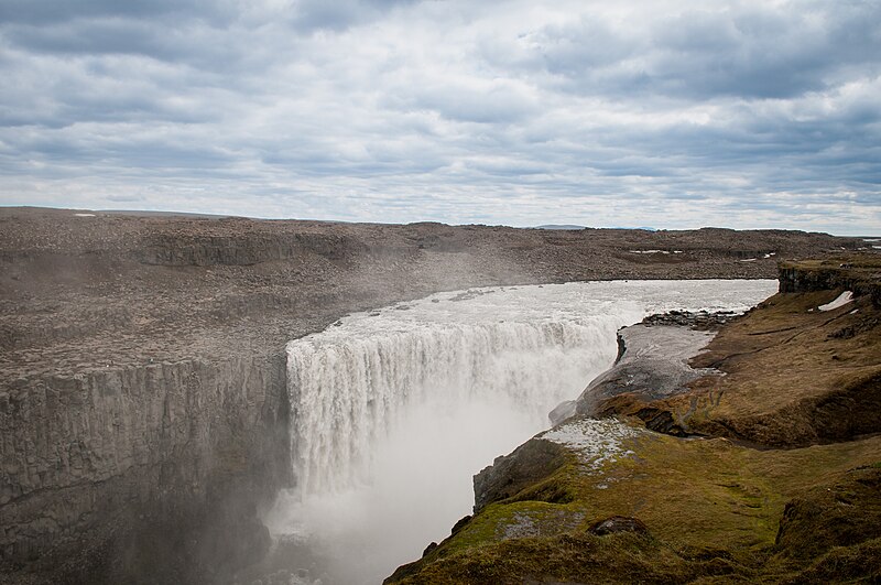 File:Gulfoss Falls, Iceland Road trip, 2.jpg