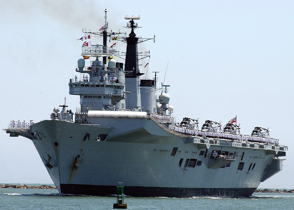 HMS Invincible (R05) - Wikipedia, la enciclopedia libre