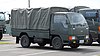 JASDF Truck (Mitsubishi Canter, 46-3973) auf der Shizuhama Air Base 25. September 2016 01.jpg