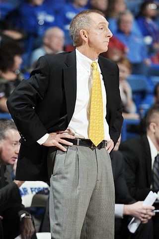 <span class="mw-page-title-main">Jeff Reynolds</span> American college basketball coach (born 1956)