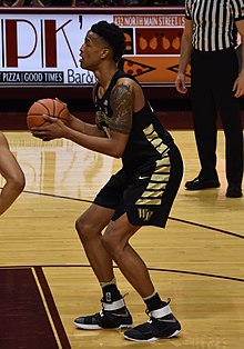 John Collins shoe ID : r/BBallShoes