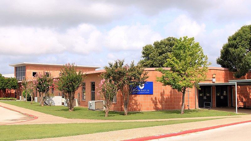 File:John Paul II Catholic High School Schertz Texas 2021.jpg