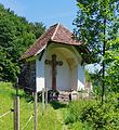 Kreuz mit Hütte am Friedhof des Klosters Tennenbach